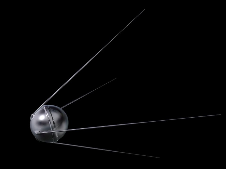 Sputnik 1, eine Metallkugel mit vier Antennen, sandte am 4.10.1957 ein erstes Piepen aus dem All - zum Entsetzen der Amerikaner
