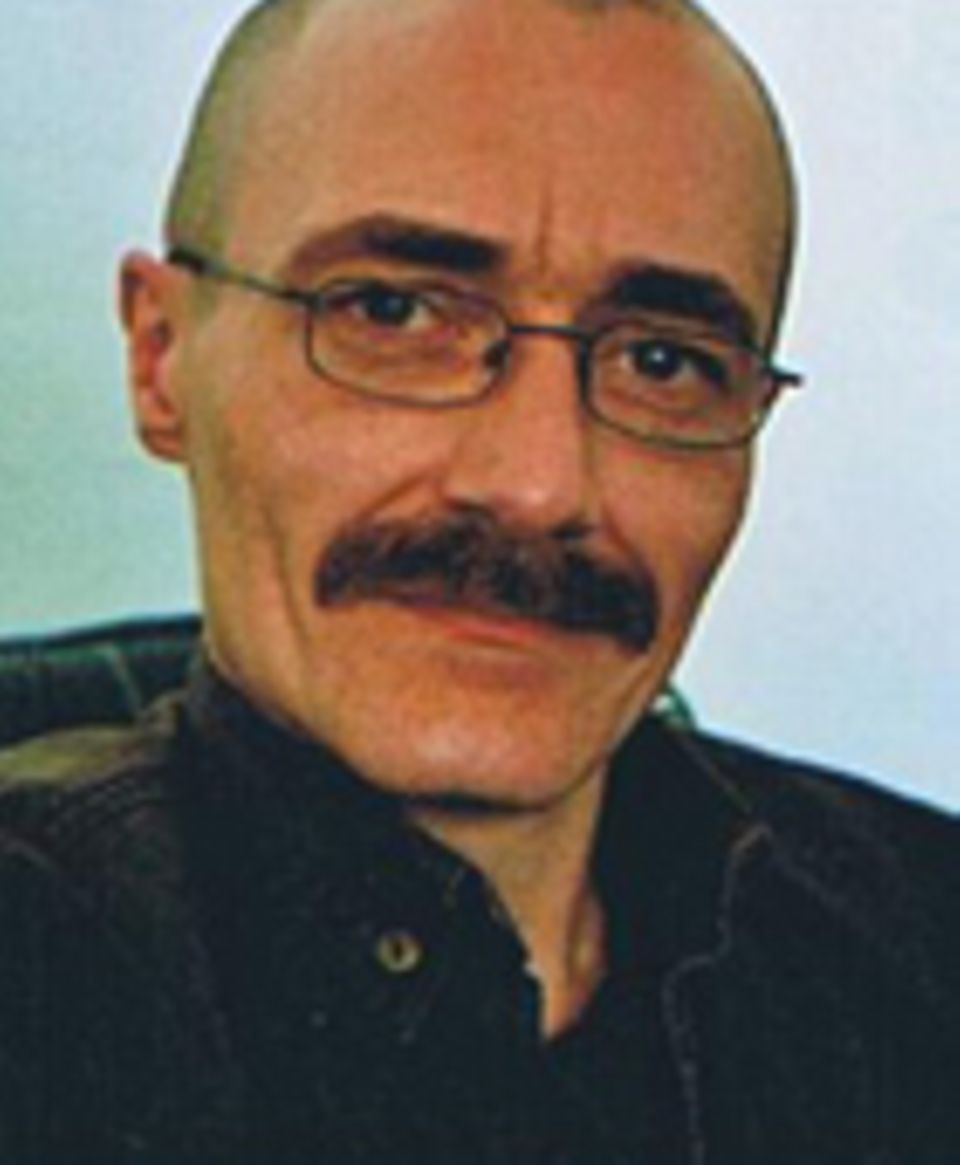 Peter H. Arras ist Fachberater für Tierschutz und Tierhaltung und Geschäftsführer der "AKT - Aktion konsequenter Tierschutz"