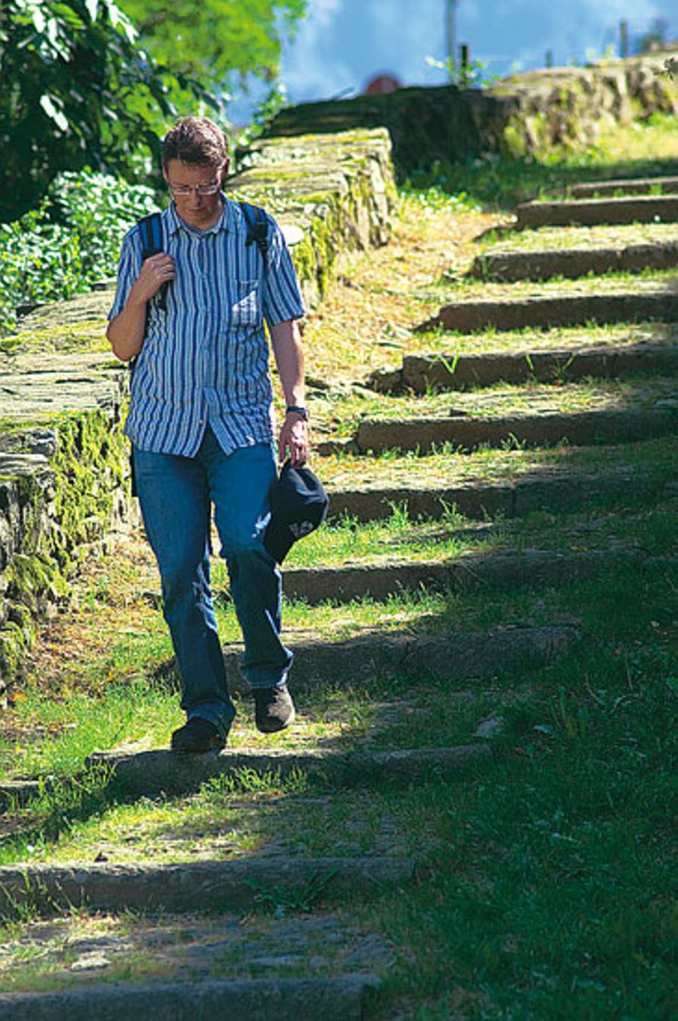 "Wandern", sagt Thomas Widmer, "ist ein Teil meines Lebens, der mich glücklich macht." "Wandern", sagt Thomas Widmer, "ist ein Teil meines Lebens, der mich glücklich macht."