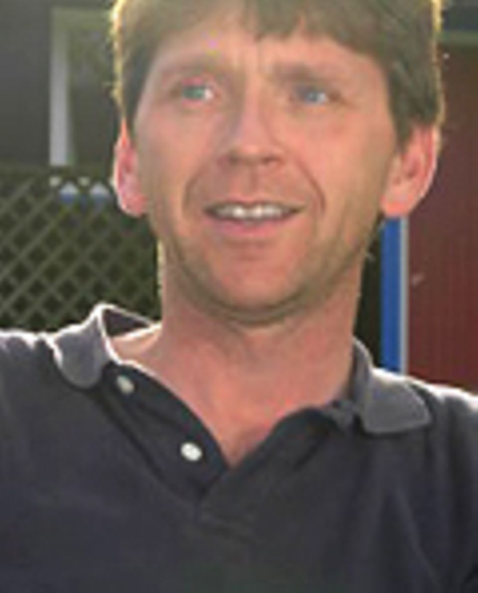 Dr. Thomas Plenefisch ist Seismologe an der Bundesanstalt für Geowissenschaften und Rohstoffe (BGR) in Hannover Dr. Thomas Plenefisch ist Seismologe an der Bundesanstalt für Geowissenschaften und Rohstoffe (BGR) in Hannover