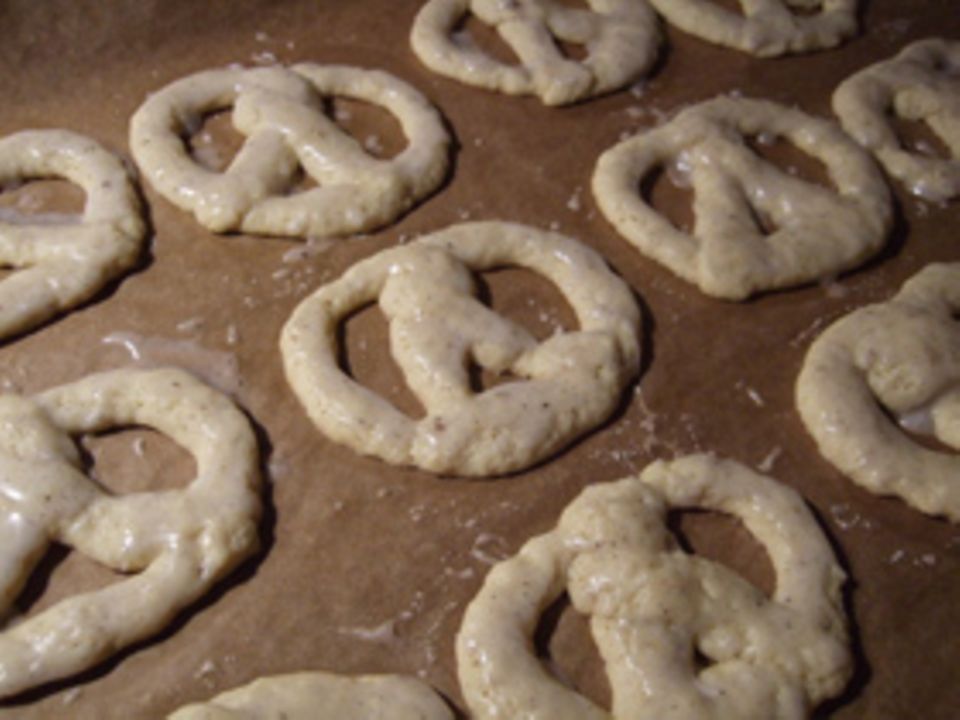 Backen: Brezelinos Backen: Brezelinos