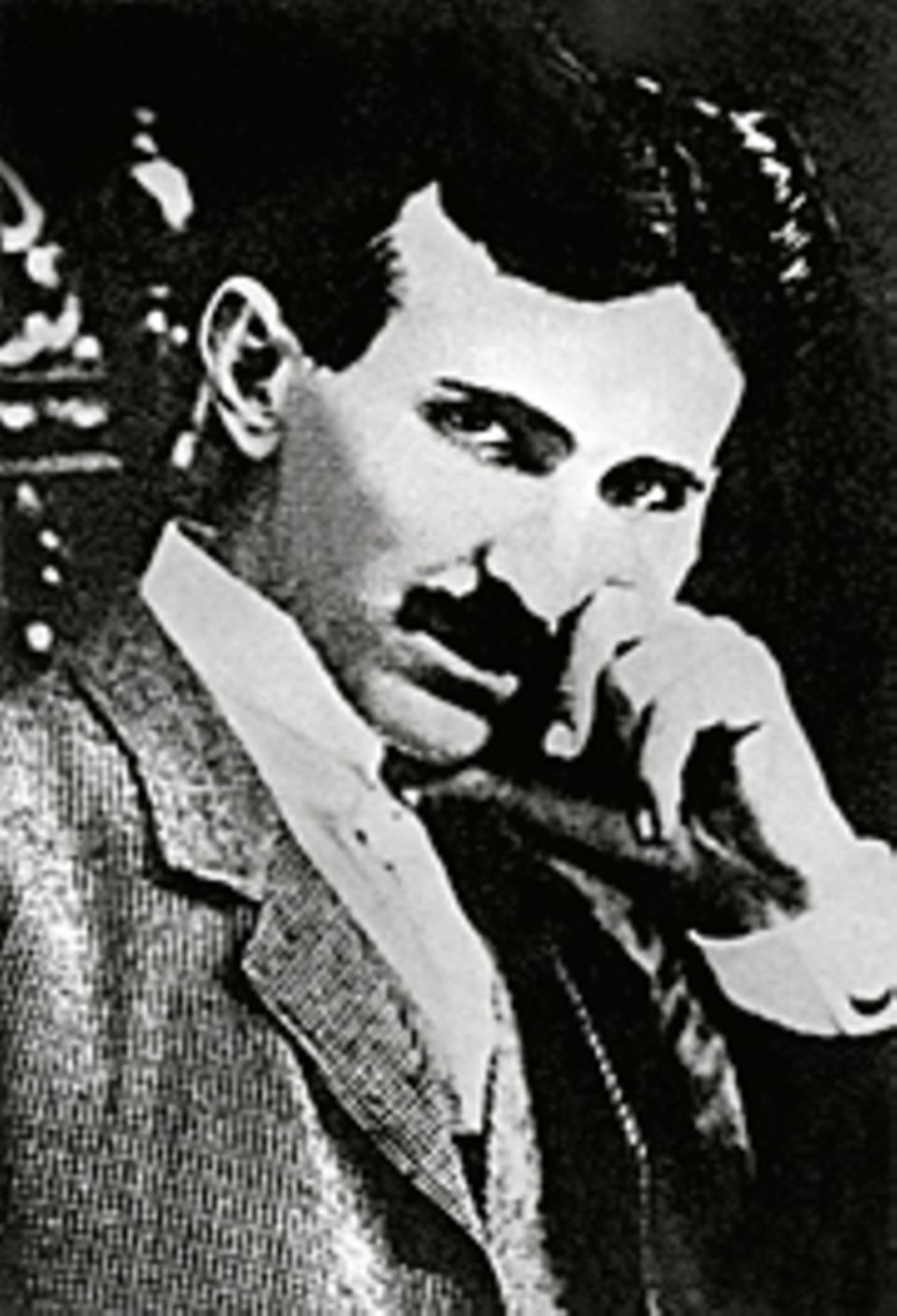 Erfinder: Als 28-jähriger wandert Nikola Tesla 1884 in die USA aus und arbeitet zunächst für Thomas Edison Erfinder: Als 28-jähriger wandert Nikola Tesla 1884 in die USA aus und arbeitet zunächst für Thomas Edison