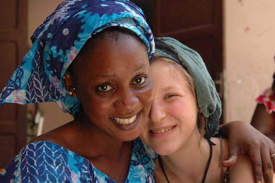 Senegal: Meine frisch verheiratete Freundin Mbayang und ich