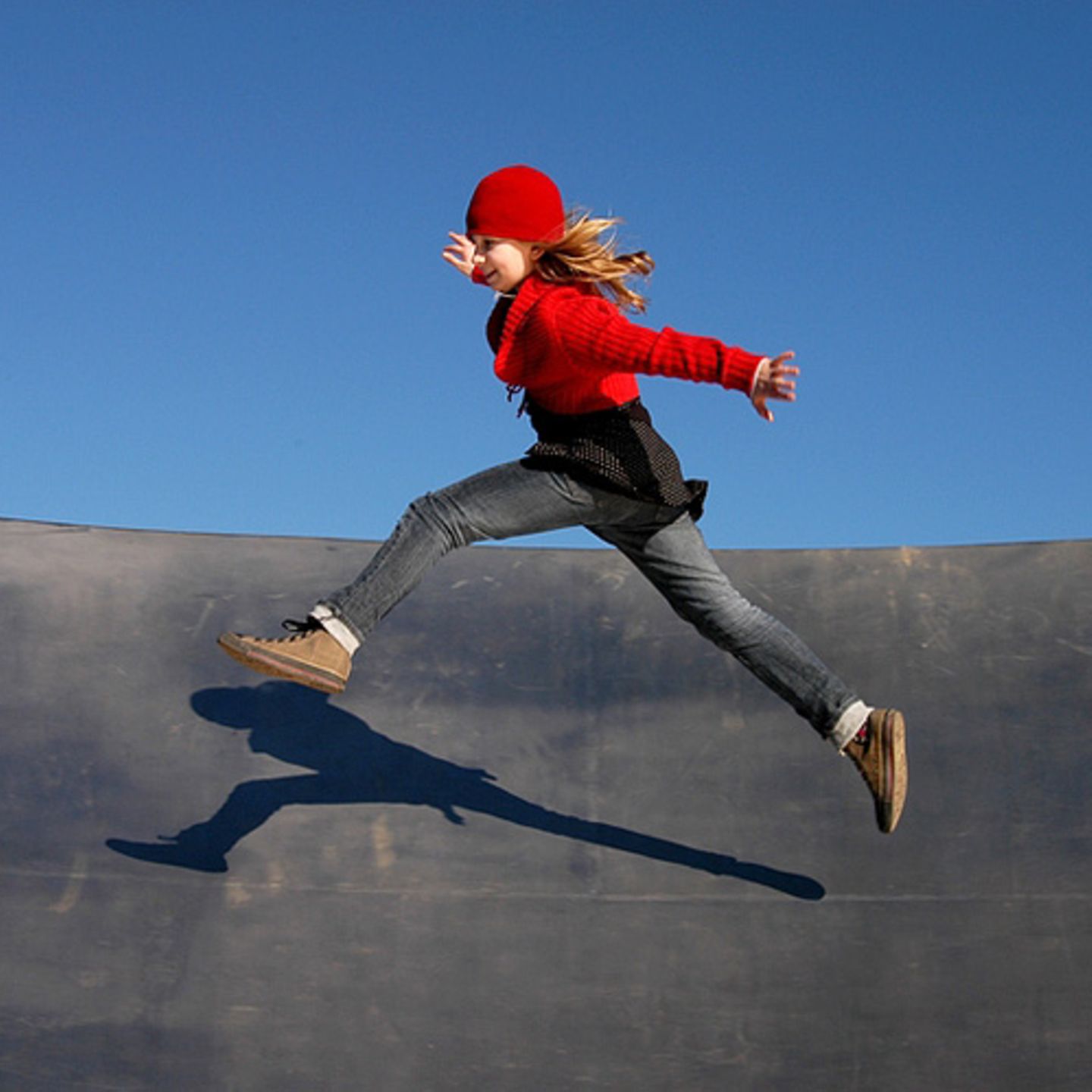Uber Seinen Schatten Springen Redewendung Geolino