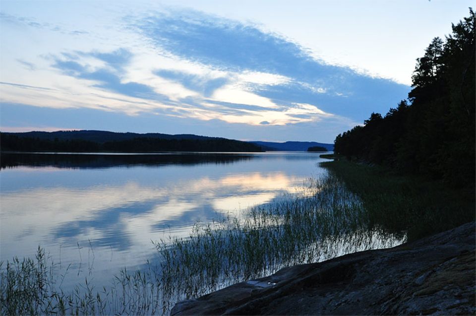 Idyllisch und ruhig: Die Seenlandschaft im schwedischen Glaskogen Idyllisch und ruhig: Die Seenlandschaft im schwedischen Glaskogen