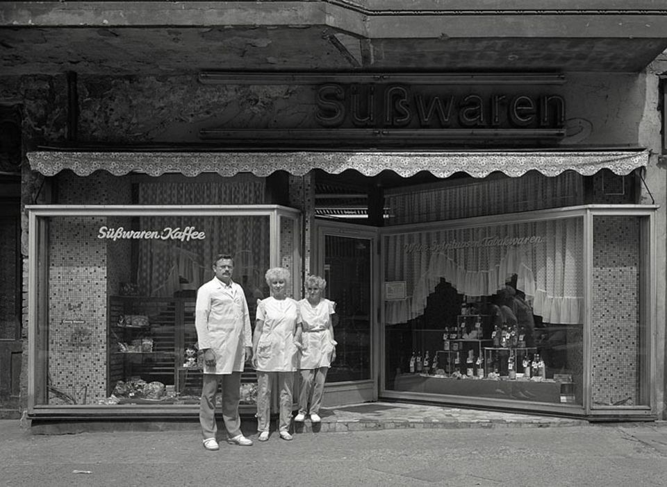 Süßwaren, Kaffee und Spirituosen Menzel, Hufelandstraße 9 Süßwaren, Kaffee und Spirituosen Menzel, Hufelandstraße 9