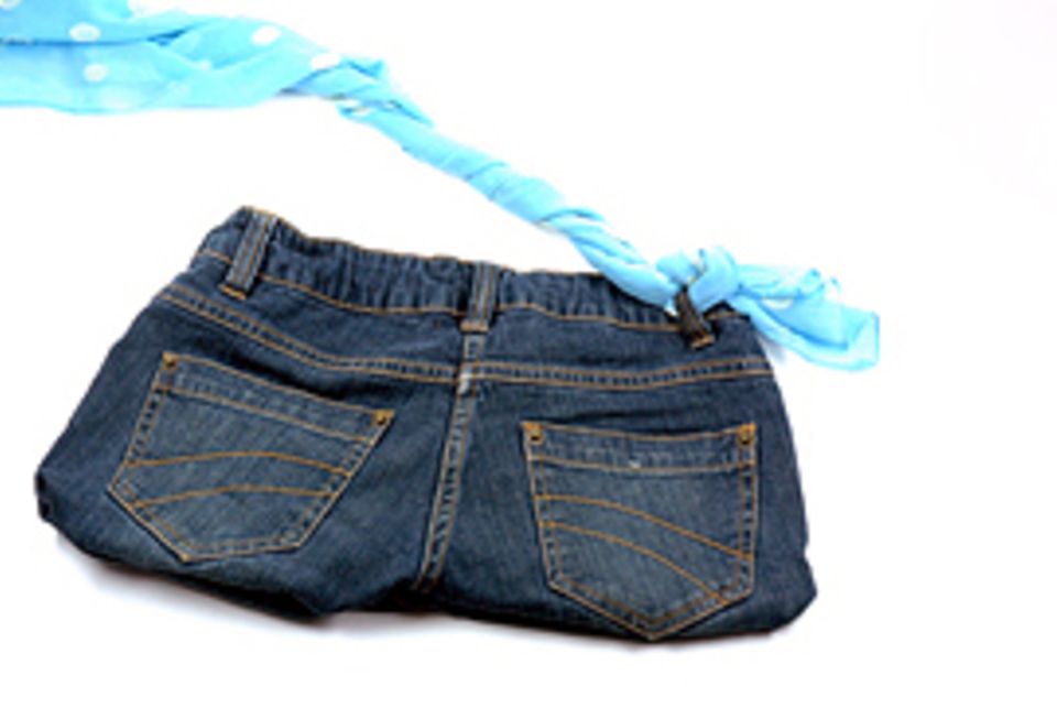Basteltipp: Aus einem Stoffband wird der Gurt eurer Tasche - gewirbelt... Basteltipp: Aus einem Stoffband wird der Gurt eurer Tasche - gewirbelt...