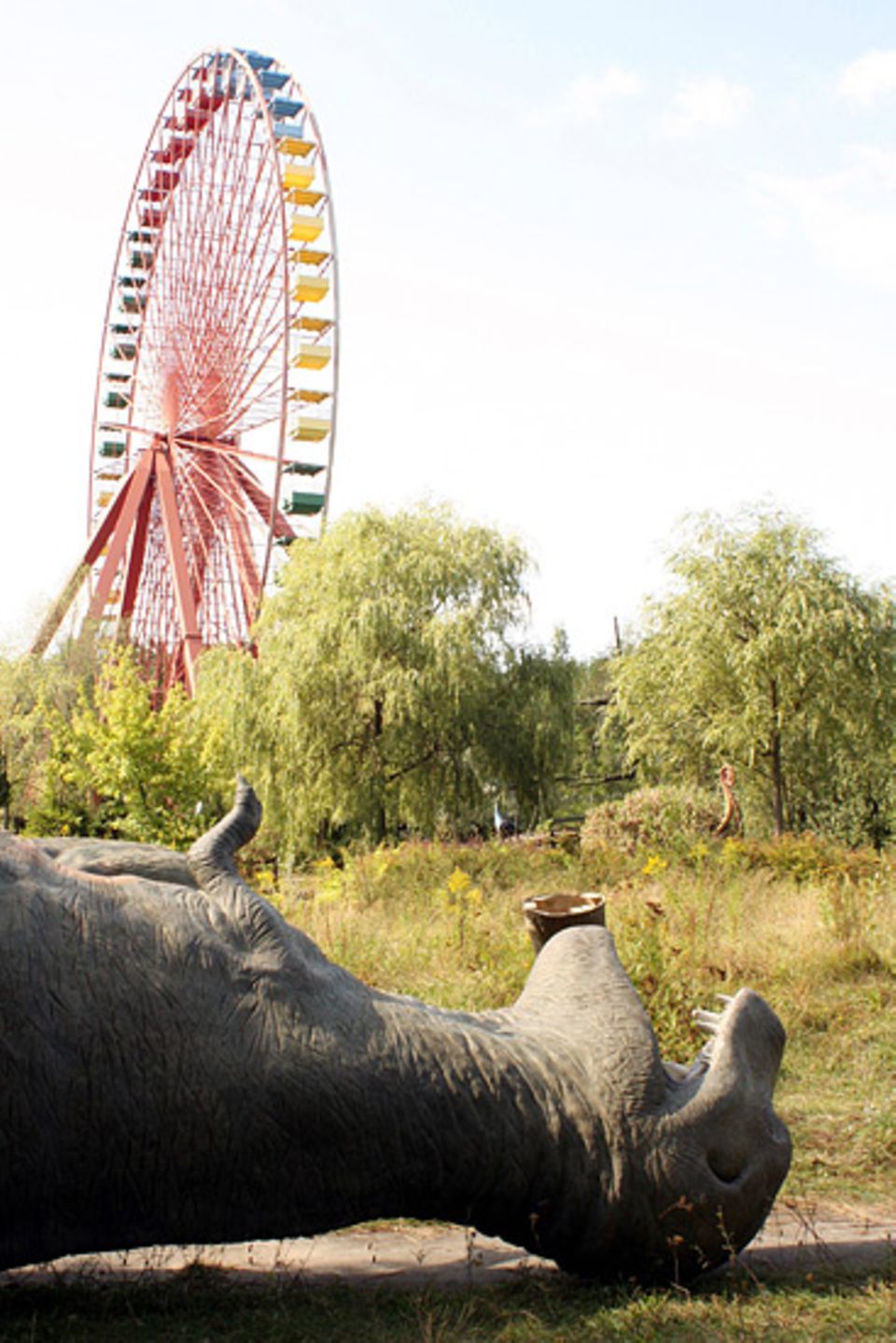 Geisterstädte: Das Riesenrad steht still - seit vielen Jahren