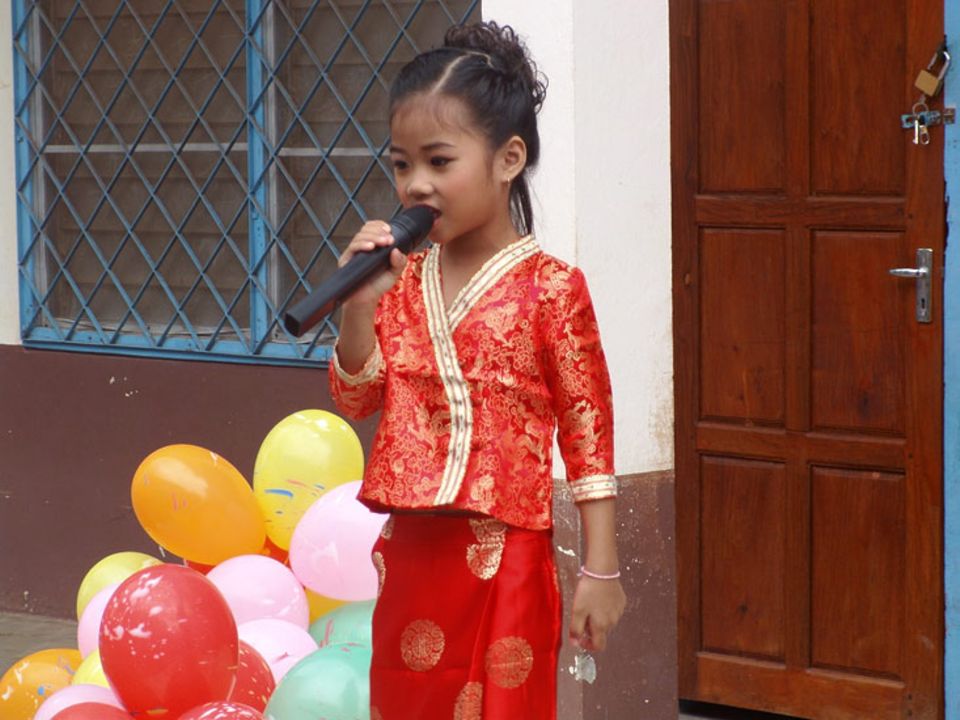 Hania in Laos