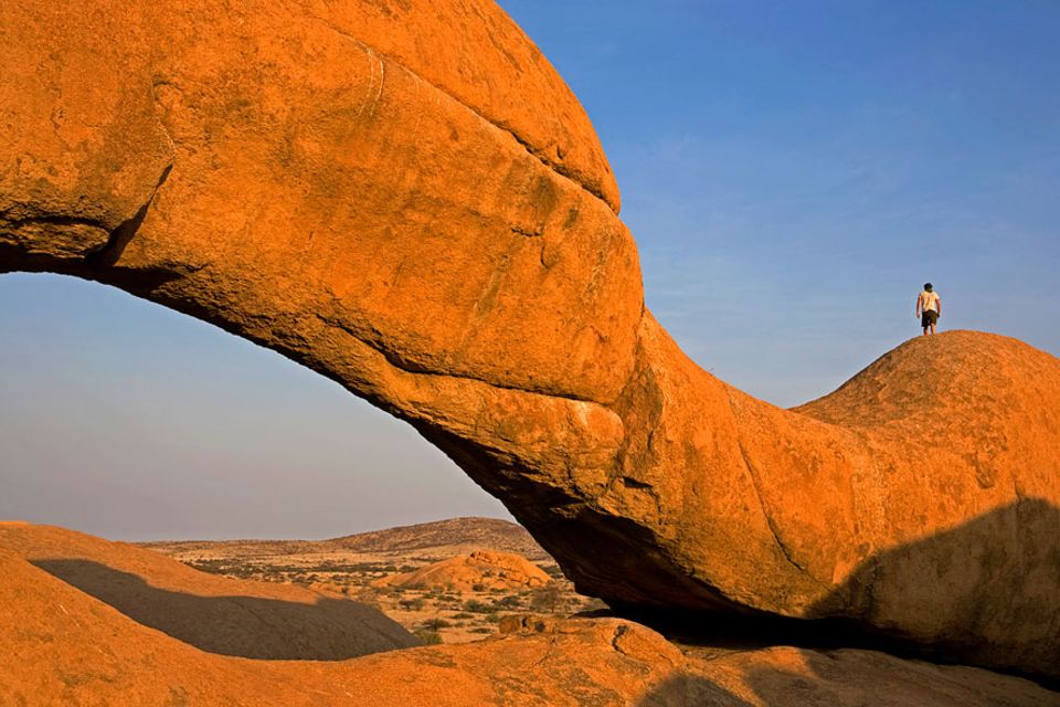 Reisetipps: An der Spitzkoppe, Namibias größter Erhebung, kann man sogar campen