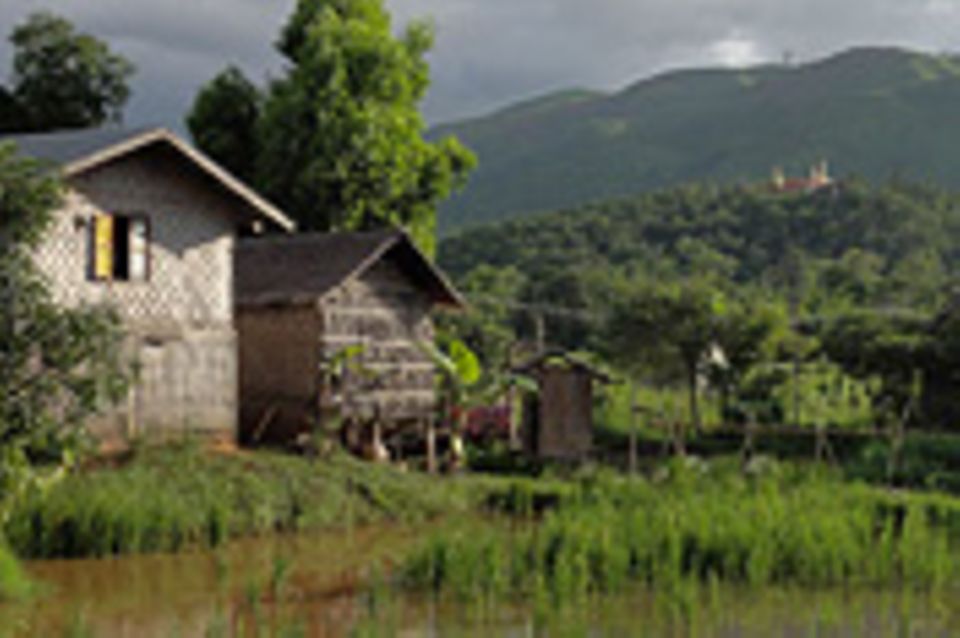 Myanmar, ein Dorf braucht Strom