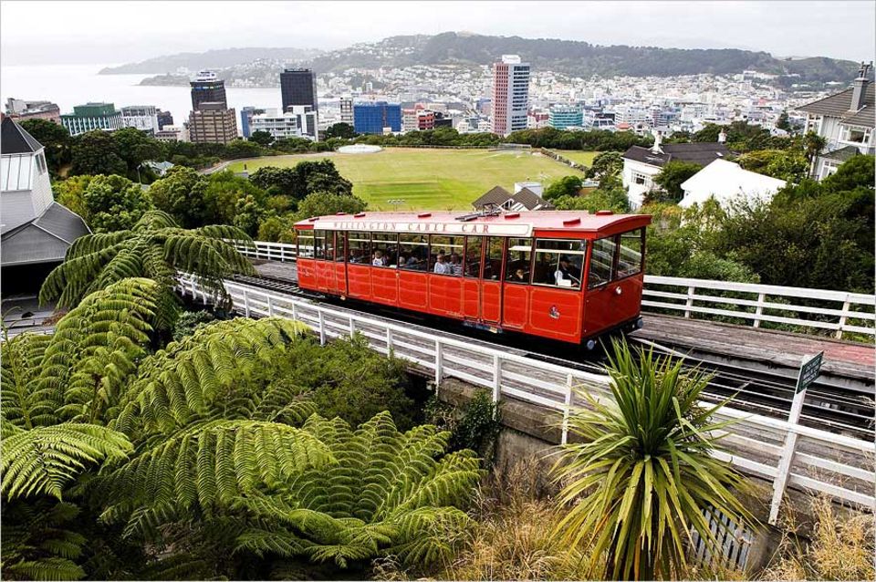 Städtereise: Das Cable Car in Wellington bietet eine aussichtsreiche Fahrt Städtereise: Das Cable Car in Wellington bietet eine aussichtsreiche Fahrt