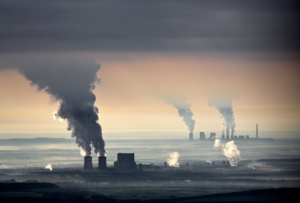 Klimawandel: Motoren des Klimawandels: Braunkohlekraftwerke in Brandenburg Klimawandel: Motoren des Klimawandels: Braunkohlekraftwerke in Brandenburg