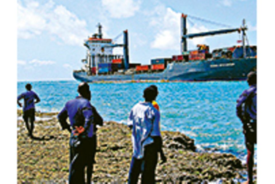 2009: Piraten vor Somalia: Leseprobe: 121 Tage Angst