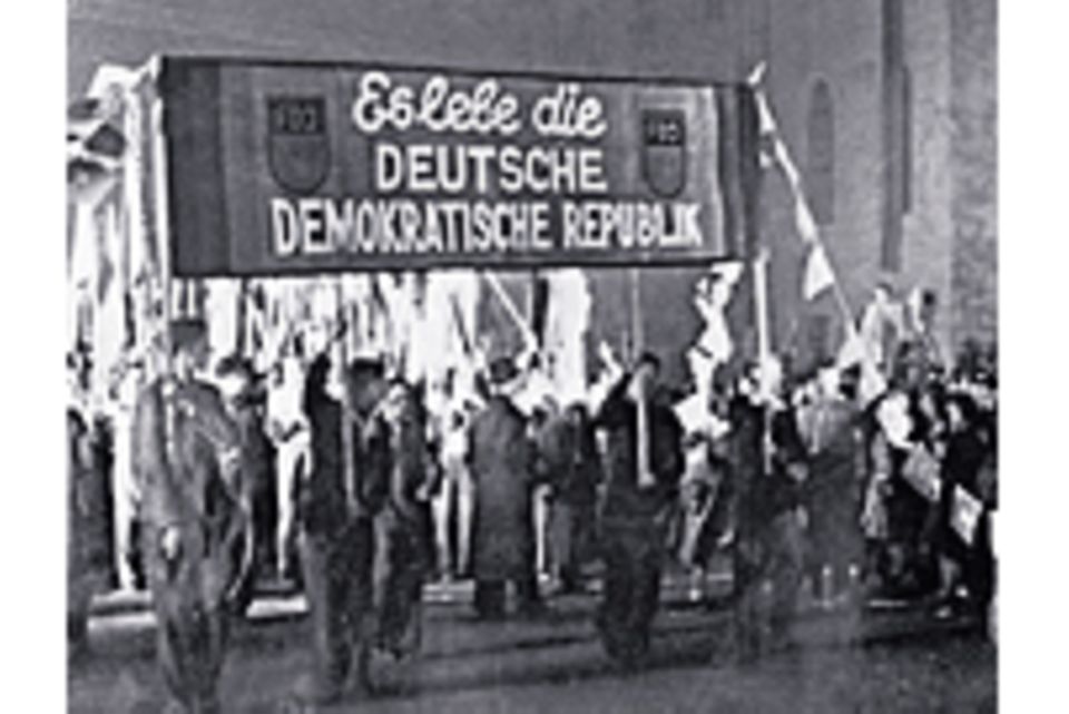 1949: Gründung der DDR: Staat von Stalins Gnaden