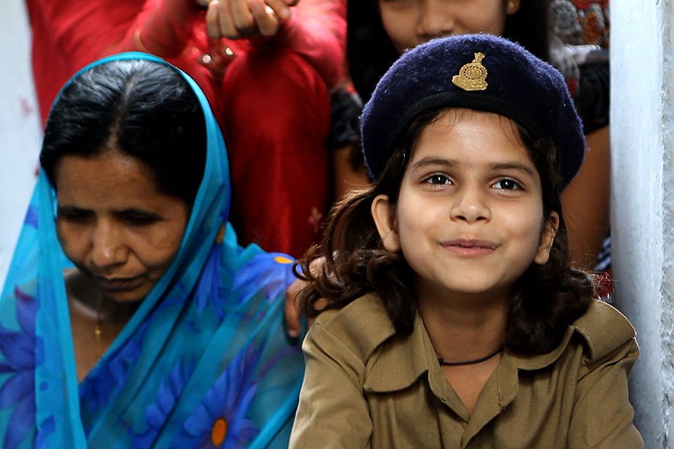 Der Kinderpolizeidienst von Chhattisgarh ist eine Form der Waisenrente Der Kinderpolizeidienst von Chhattisgarh ist eine Form der Waisenrente
