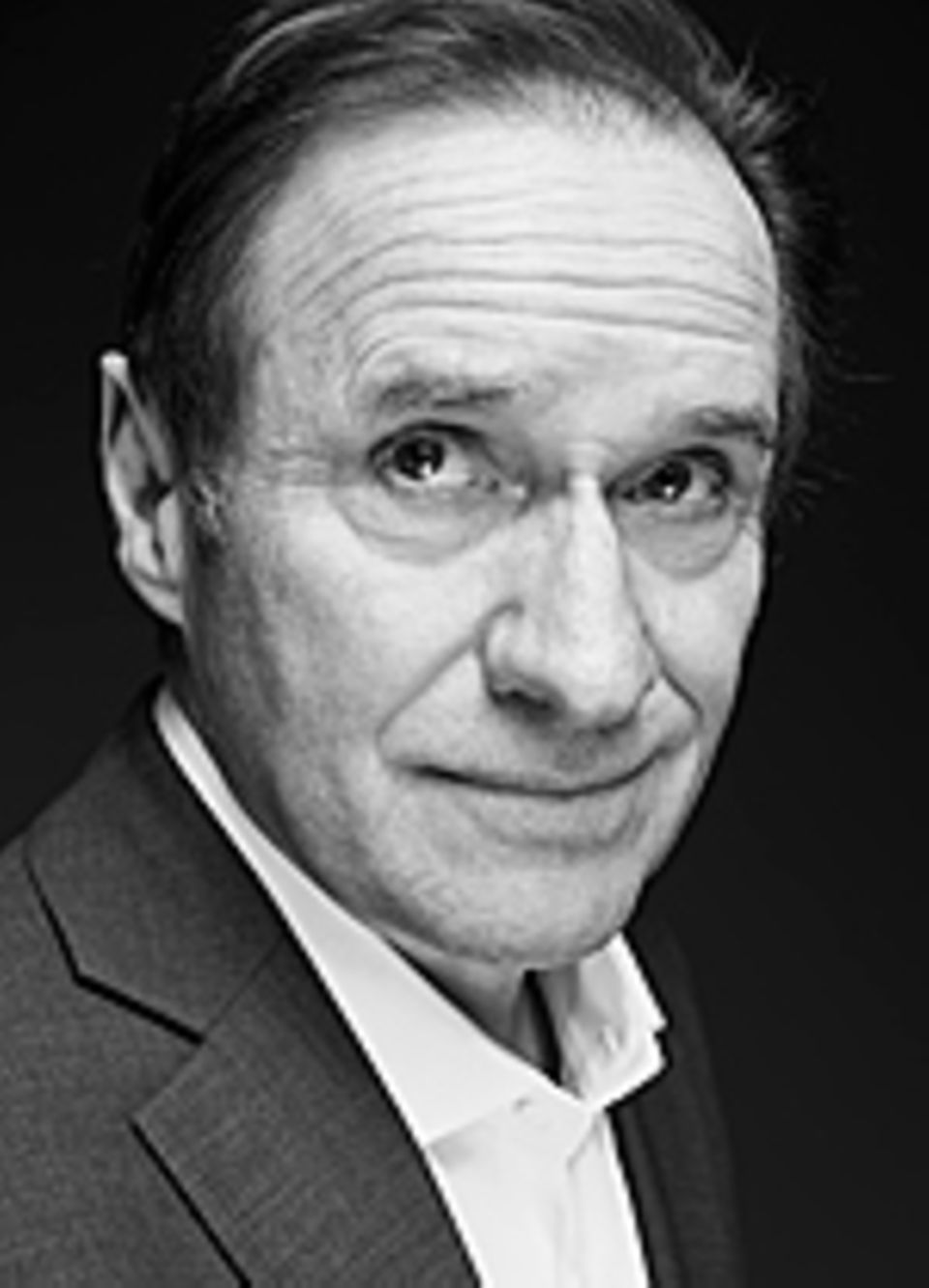 Zukunft: Schon vor 20 Jahren fragte Reiner Klingholz in seinem Buch "Wahnsinn Wachstum", wie viel Mensch die Erde erträgt. Damals war er noch Wissenschaftsjournalist (bei GEO), 2003 wechselte er in die Forschung. Als Direktor des Berlin-Instituts für Bevölkerung und Entwicklung stößt er seither unbequeme Debatten an Zukunft: Schon vor 20 Jahren fragte Reiner Klingholz in seinem Buch "Wahnsinn Wachstum", wie viel Mensch die Erde erträgt. Damals war er noch Wissenschaftsjournalist (bei GEO), 2003 wechselte er in die Forschung. Als Direktor des Berlin-Instituts für Bevölkerung und Entwicklung stößt er seither unbequeme Debatten an
