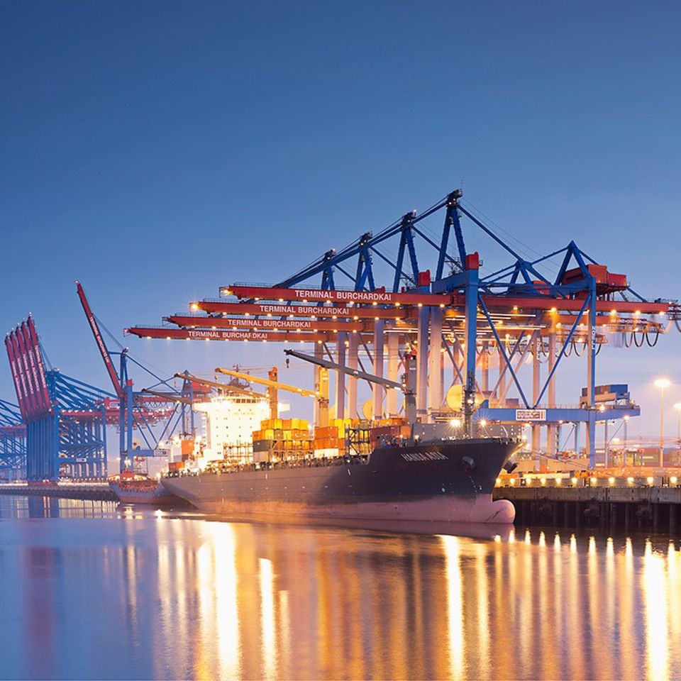 Hamburger Hafen: Im Maschinen-Raum der Stadt