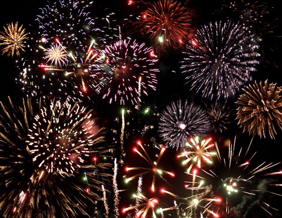 Wann gab es das erste Silvester Feuerwerk?