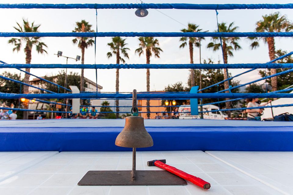 Boxen gehört in und um Neapel zu den beliebtesten Sportarten Boxen gehört in und um Neapel zu den beliebtesten Sportarten
