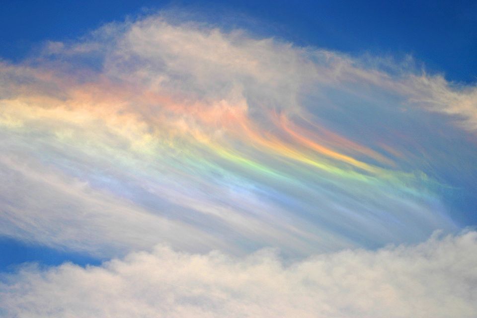 Feuerregenbogen: Die Farbexplosion am Himmel