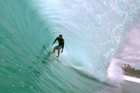 Video: Surfen in Superzeitlupe