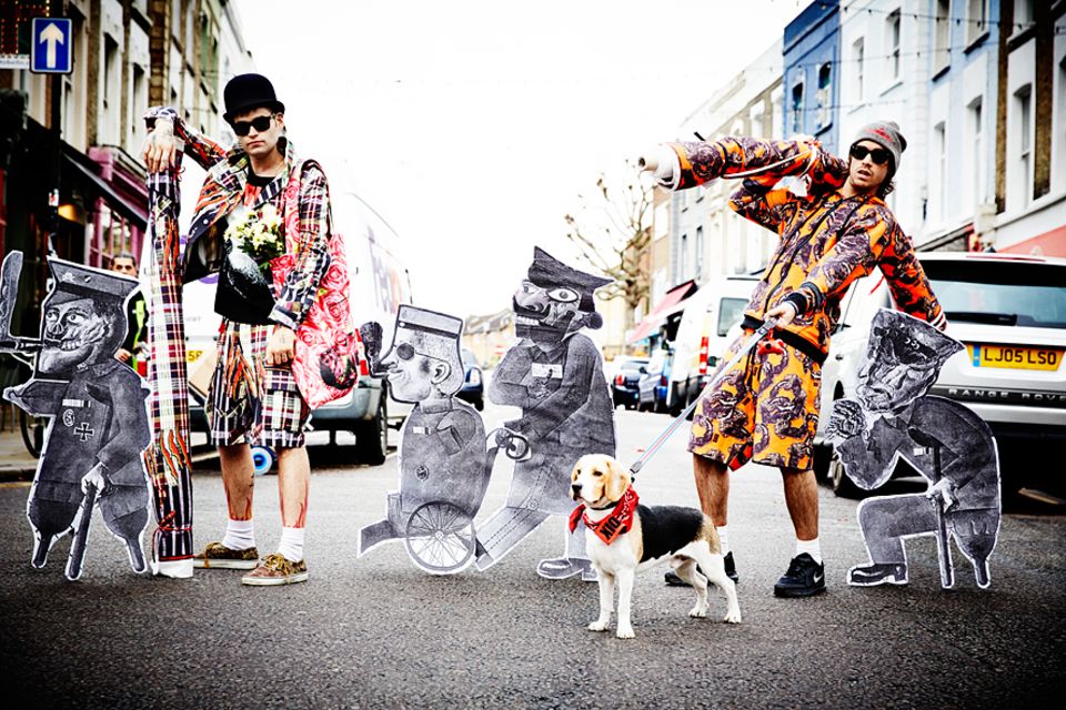 London: Luca Marchetto und Jordan Bowen sind Modedesigner London: Luca Marchetto und Jordan Bowen sind Modedesigner