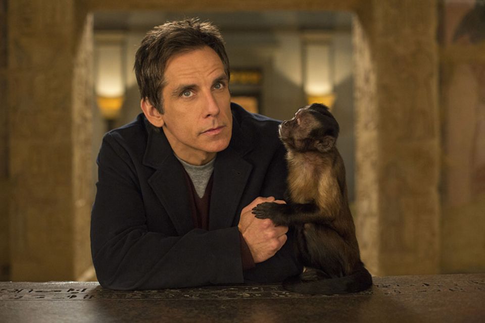 Film: Kapuzineräffchen Crystal mit Schauspieler Ben Stiller in Nachts im Museum 3