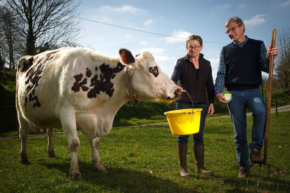 Interview: Zufriedene Tiere, nachhaltiger Anbau: Es gibt etliche Gründe, Bio-Lebensmittel zu kaufen. Dennoch haben viele Verbraucher überzogene Erwartungen an Öko-Produkte Interview: Zufriedene Tiere, nachhaltiger Anbau: Es gibt etliche Gründe, Bio-Lebensmittel zu kaufen. Dennoch haben viele Verbraucher überzogene Erwartungen an Öko-Produkte