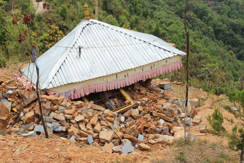 Nepal: Tempel nach dem Erdbeben 2015