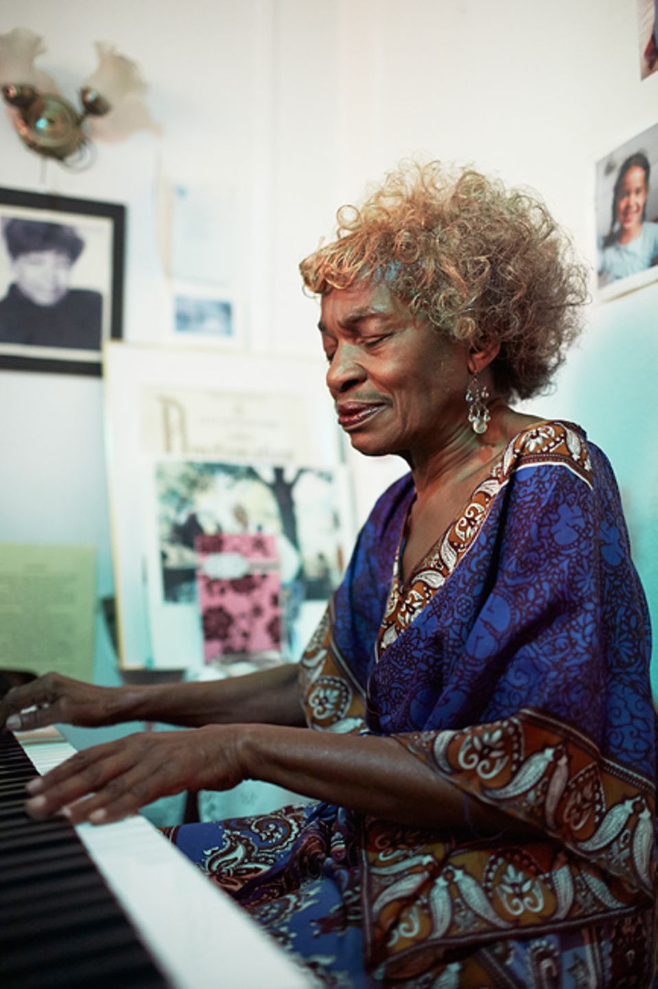 Städtereise: Sie ist die Grand Dame des Jazz in Harlem. Marjorie Eliot lädt jeden Sonntag zum Konzert ins Wohnzimmer Städtereise: Sie ist die Grand Dame des Jazz in Harlem. Marjorie Eliot lädt jeden Sonntag zum Konzert ins Wohnzimmer