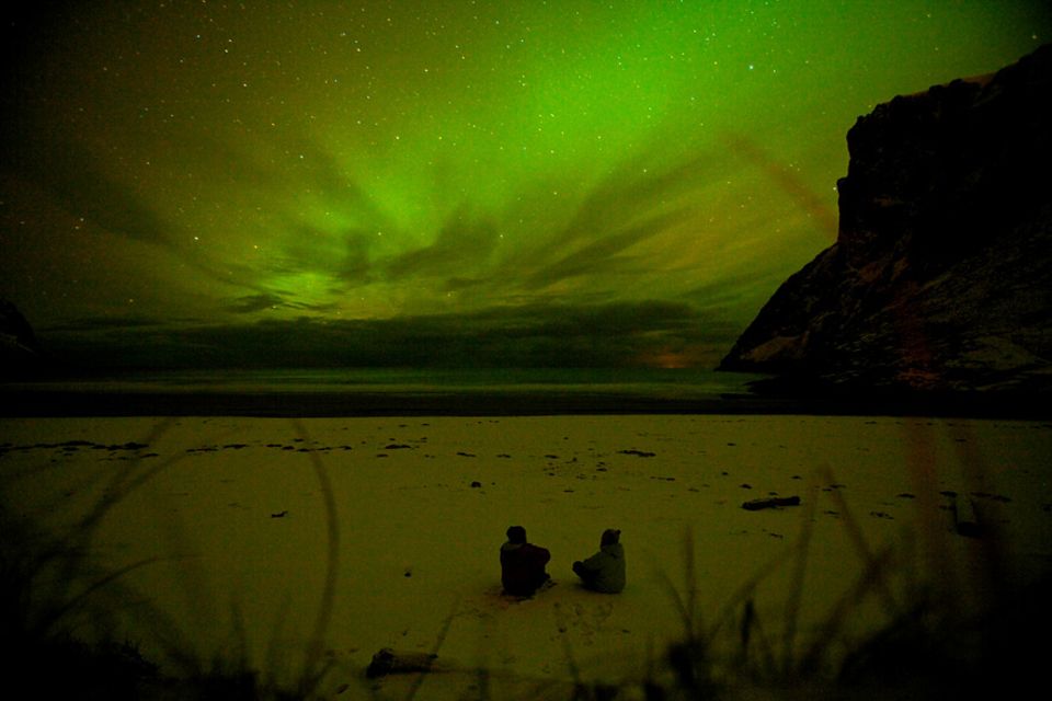 Norwegen: Polarlichter statt Sonnenuntergang: So sieht Surfurlaub auf Bjørnøya aus Norwegen: Polarlichter statt Sonnenuntergang: So sieht Surfurlaub auf Bjørnøya aus