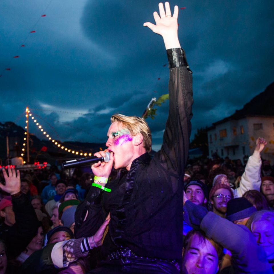 Island: Festivals zwischen Fjord und Gletscher