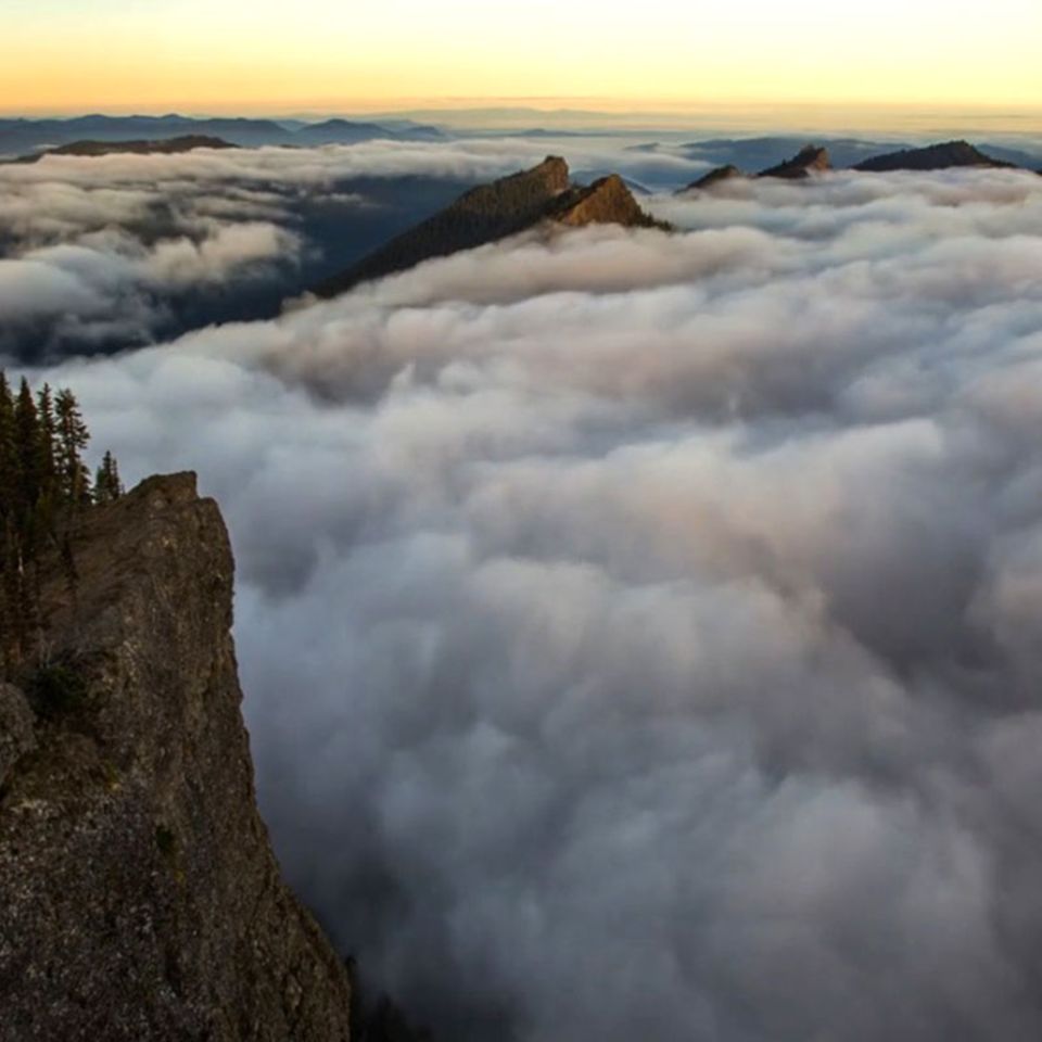 Video: Wandern über den Wolken