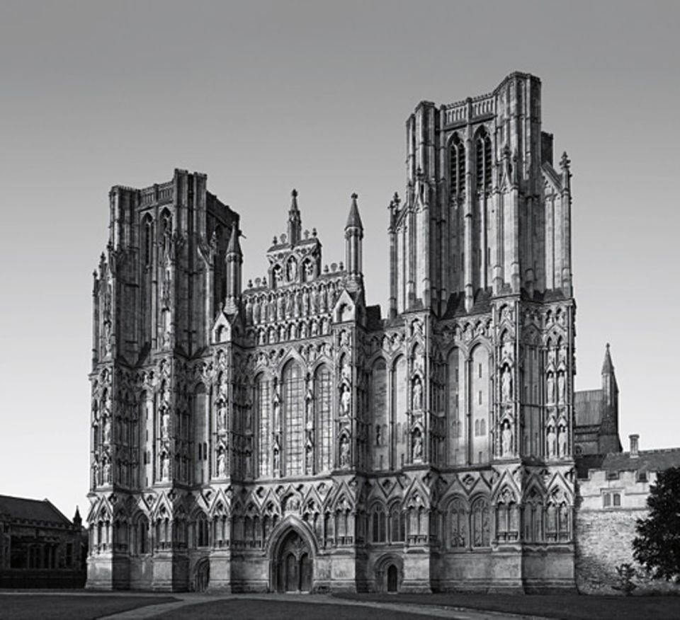 GEO EPOCHE KOLLEKTION: Kathedralen: In jahrhundertelanger Arbeit errichten Baumeister Gotteshäuser, die alles Dagewesene übertreffen