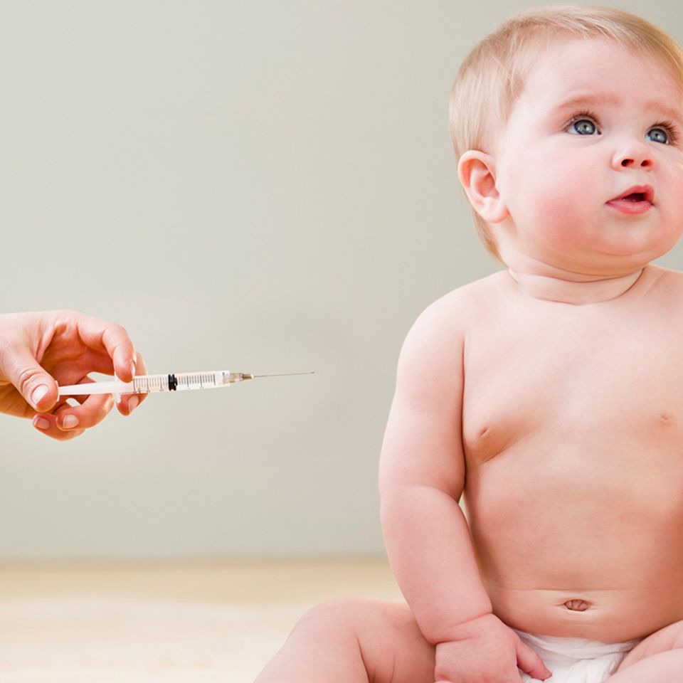Impfung bei Kindern: Soll ich mein Kind impfen lassen? Das sagen die Fakten