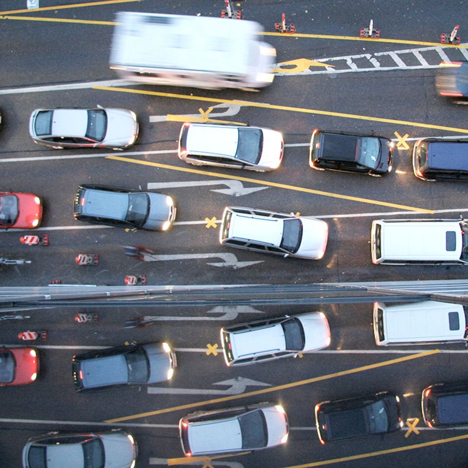Staumeldungen: Lohnt es sich, einen Stau zu umfahren? Das sagt die Wissenschaft