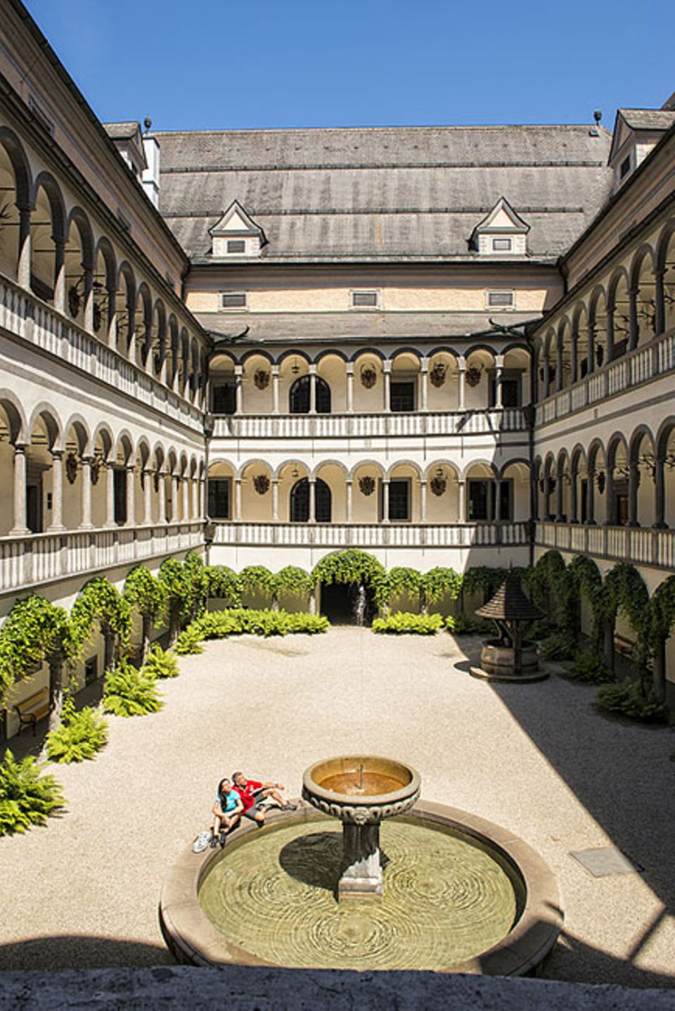 Donauradweg: Die Tour auf dem Donauradweg führt zu Kulturschätzen wie Schloss Greinburg Donauradweg: Die Tour auf dem Donauradweg führt zu Kulturschätzen wie Schloss Greinburg