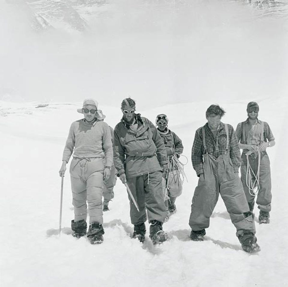Edmund Hillary: Der erste Mann auf dem Everest - Bild 6 - [GEO]
