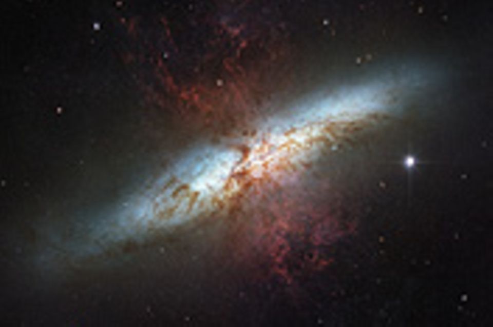 Hubble: Das "Weltraum-Auge" feiert Geburtstag