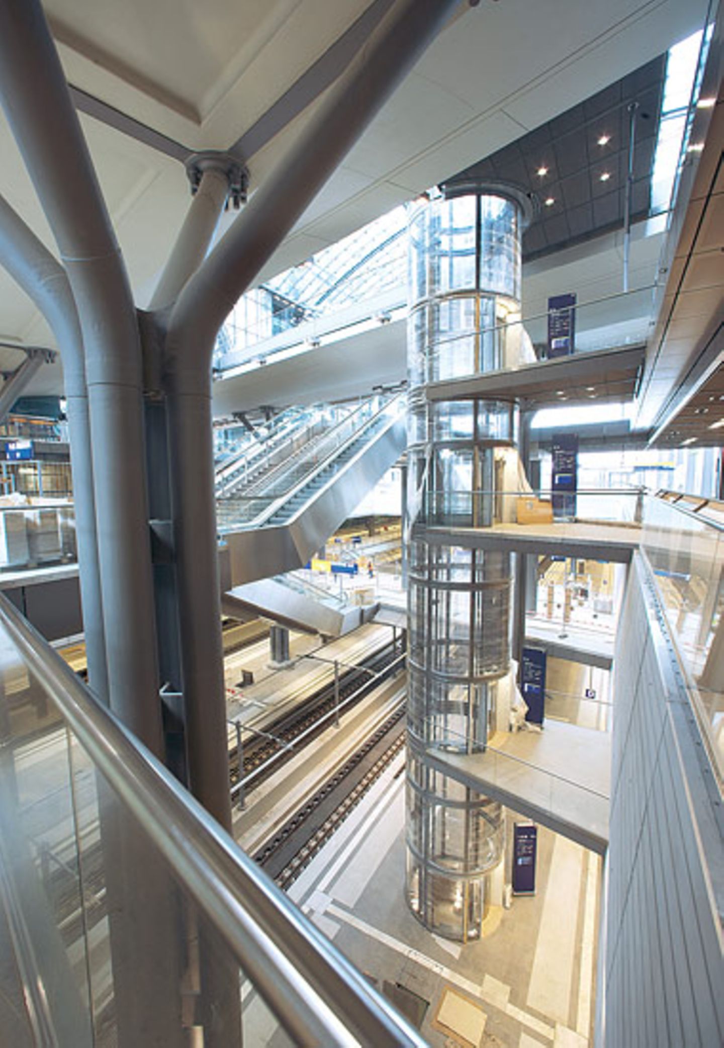 Hauptbahnhof Berlin: Palast der Züge - Bild 7
