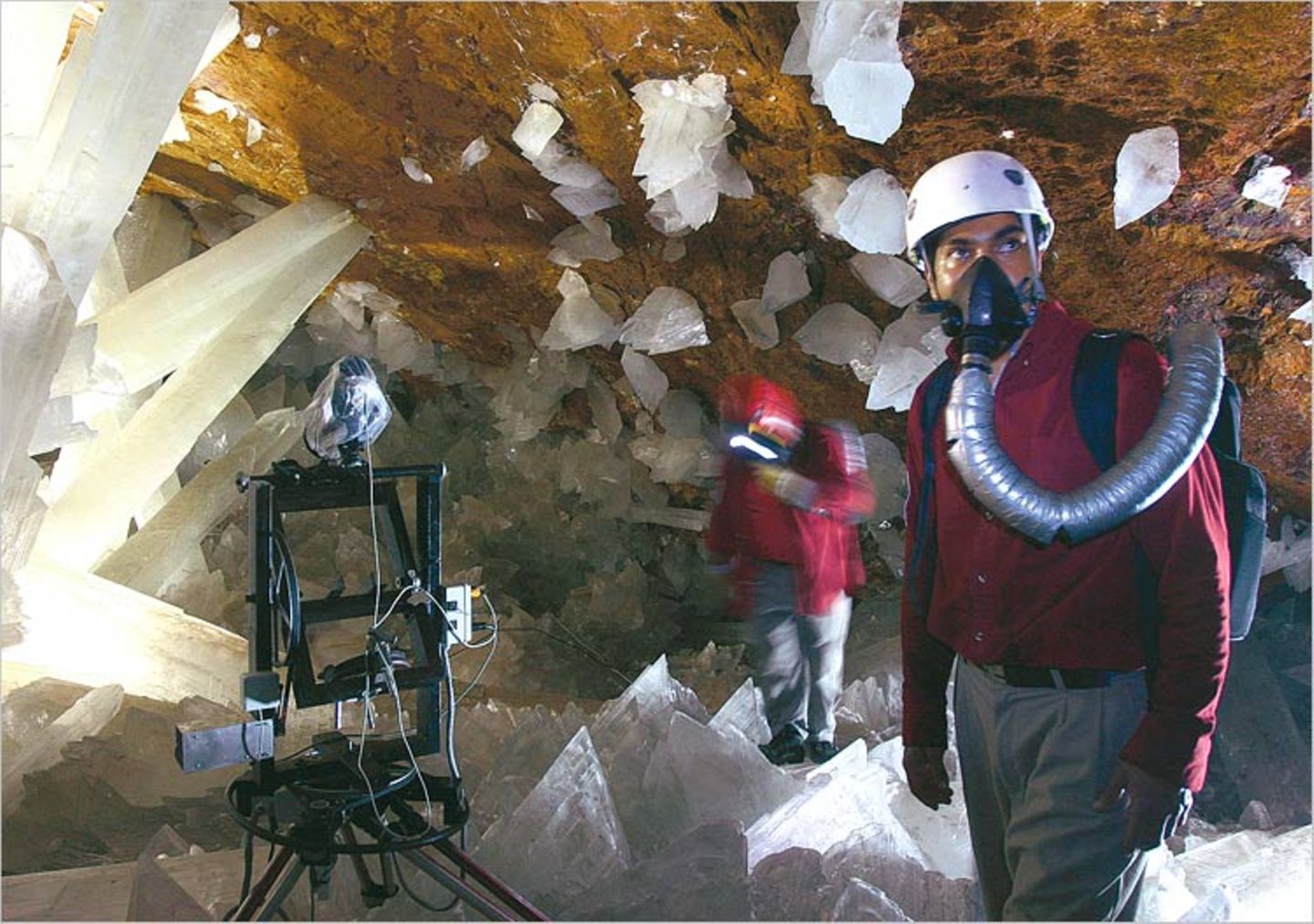 Höhlenforschung: In der Kammer der Kristallriesen - Bild 5