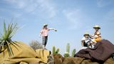 Fotoshow: Jan von Holleben schickt Kinder auf die Reise ins Überall - Bild 6