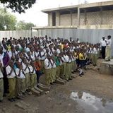 Fotoshow: Vom Straßenkind zum Klassenbesten - Bild 5