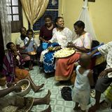 Fotoshow: Vom Straßenkind zum Klassenbesten - Bild 10