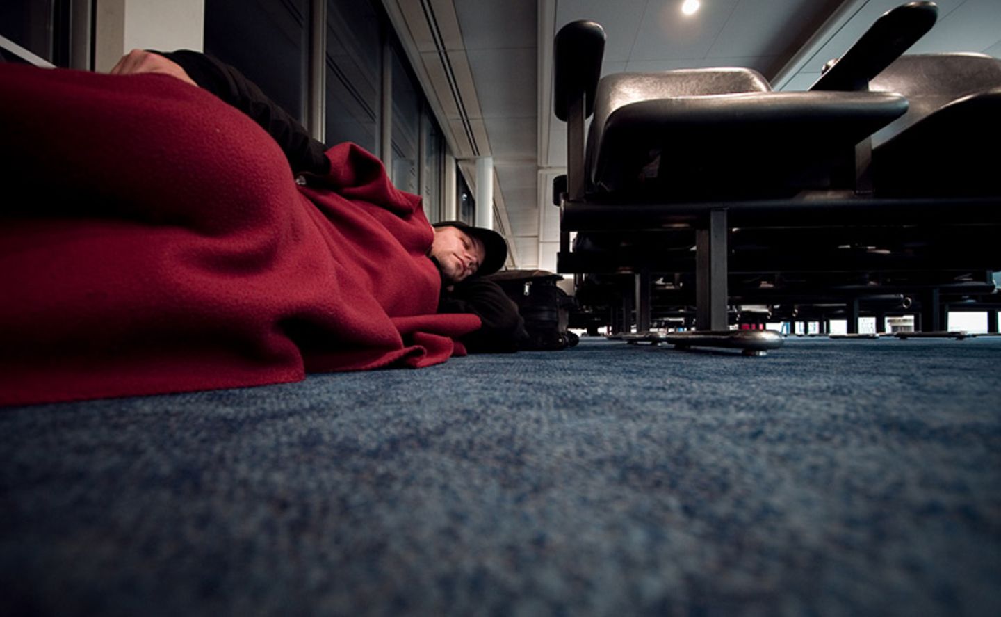 Fotogalerie: Sleeping in Airports - Bild 3