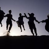 Dünen-Sprung in der algerischen Sahara