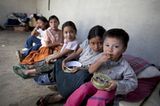 UNICEF-Fotoshow: Guatemala - Olga lebt am Abhang - Bild 16
