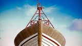 Altes Schiff im Hafen von Marokko