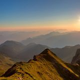 Sonnenaufgang am Kellerjoch in Tirol